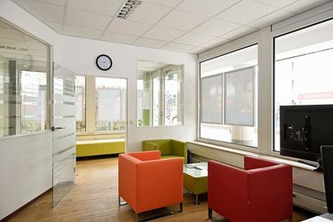 Hochschule für Medien, Kommunikation und Wirtschaft (HMKW)