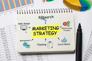 ... Marketingstrategien und all ihren Facetten, ...