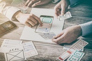 ... aber sie entwickeln auch analoge Strategien, z.B. für Apps.